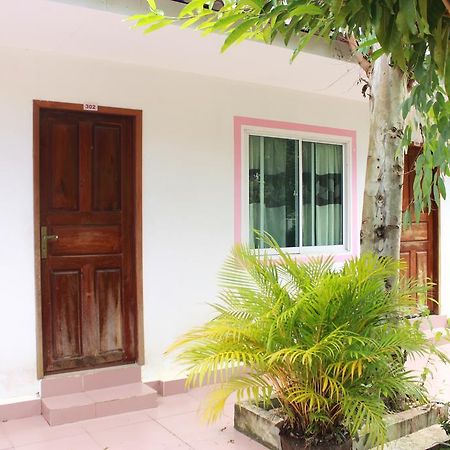 Manita Anna Guesthouse Jullyanna Before 西哈努克 外观 照片