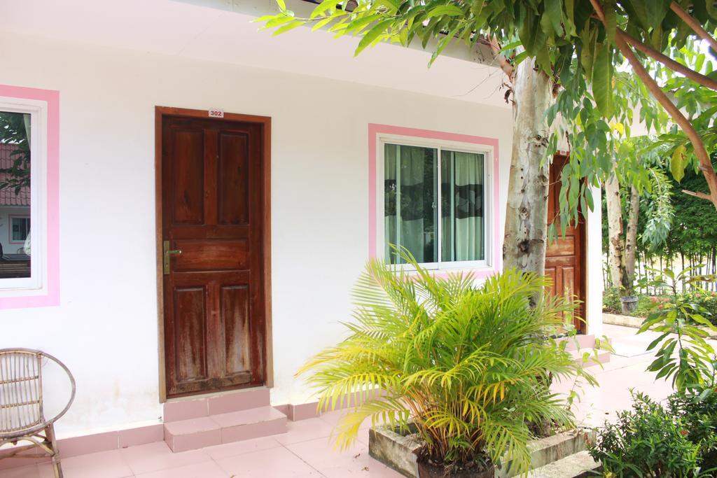Manita Anna Guesthouse Jullyanna Before 西哈努克 外观 照片