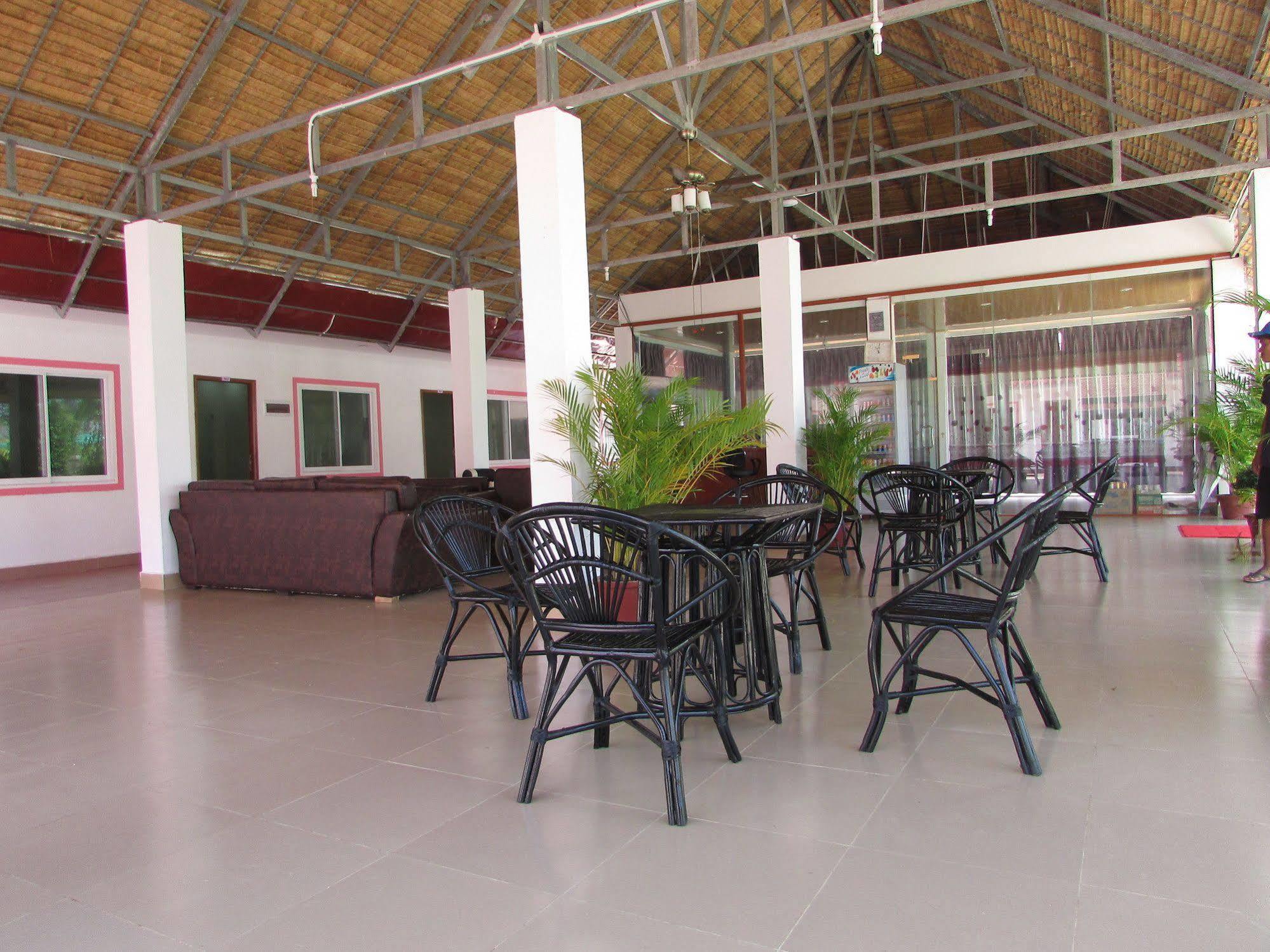Manita Anna Guesthouse Jullyanna Before 西哈努克 外观 照片
