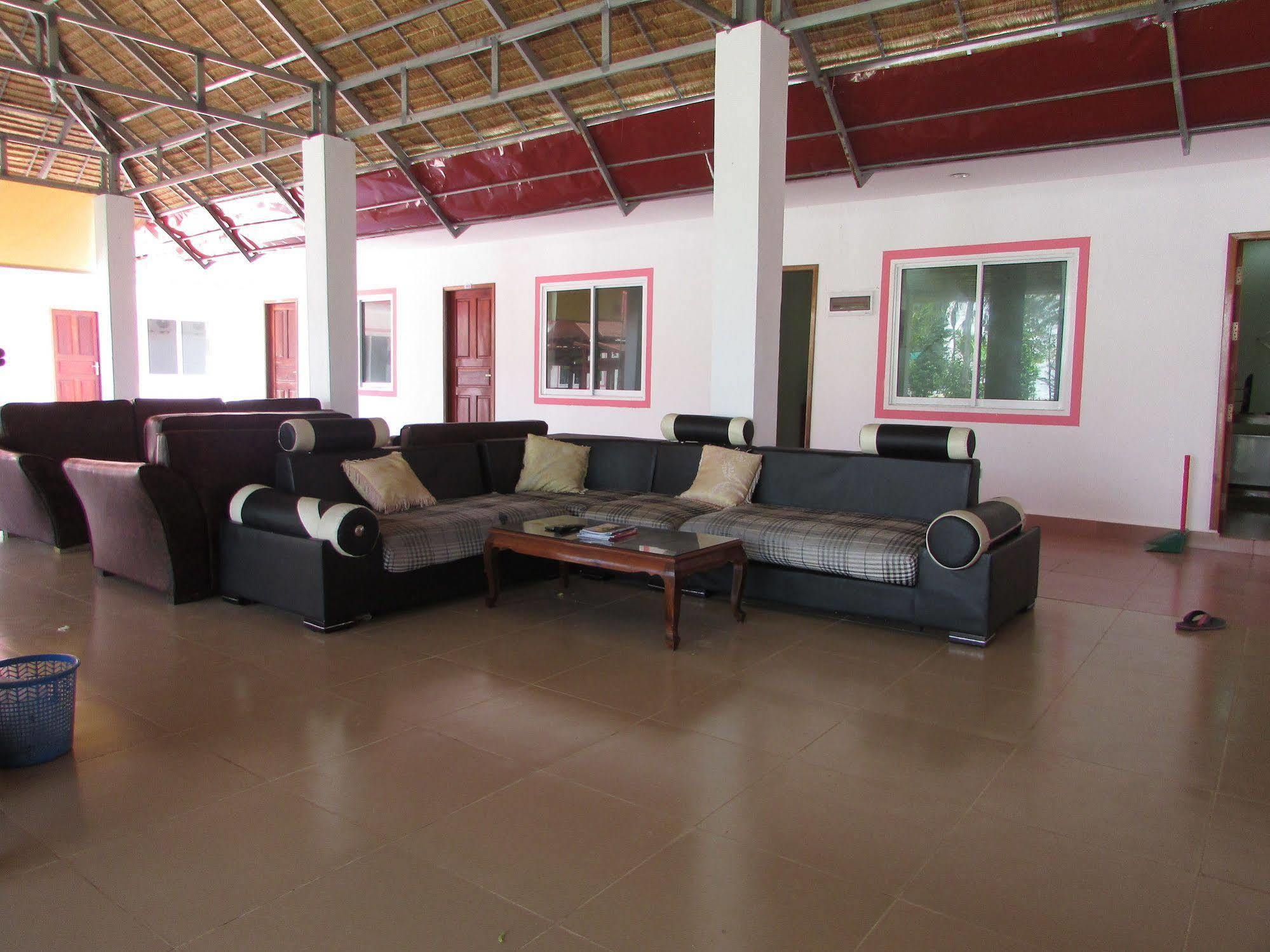 Manita Anna Guesthouse Jullyanna Before 西哈努克 外观 照片