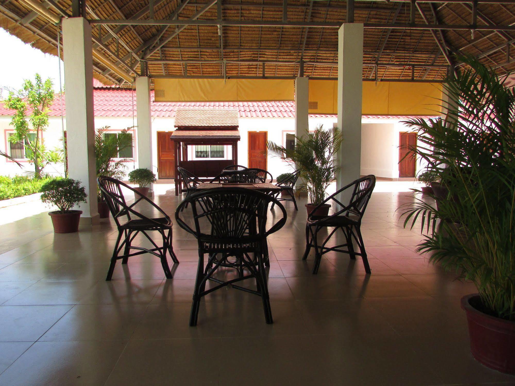 Manita Anna Guesthouse Jullyanna Before 西哈努克 外观 照片